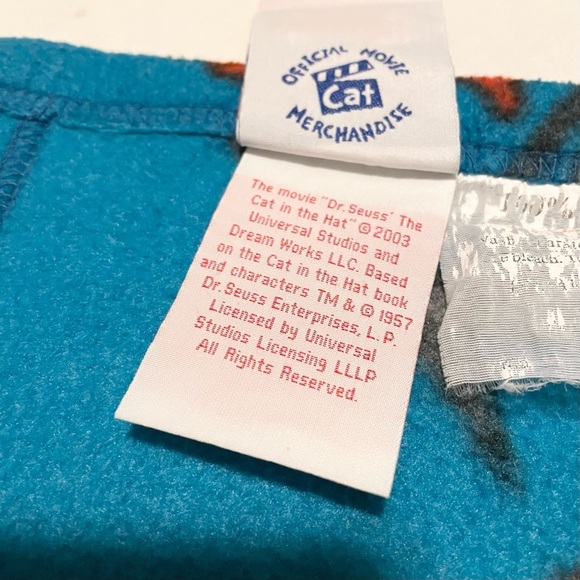 2003 Cat in the Hat Dr. Seuss Blanket 82” x 58” - Picture 16 of 16